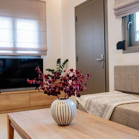 Euphoria Luxury Apartment Heraklion  Bagian luar foto