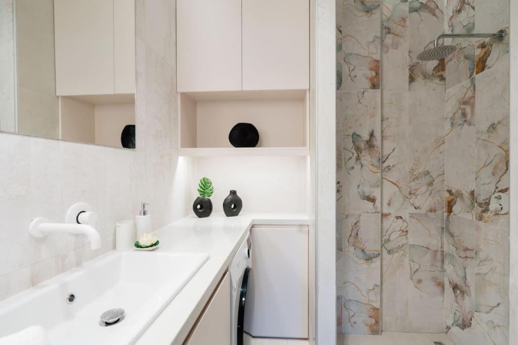 Euphoria Luxury Apartment Heraklion  Bagian luar foto
