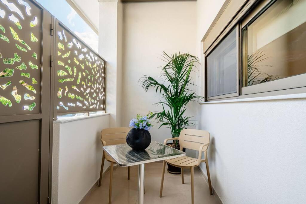 Euphoria Luxury Apartment Heraklion  Bagian luar foto